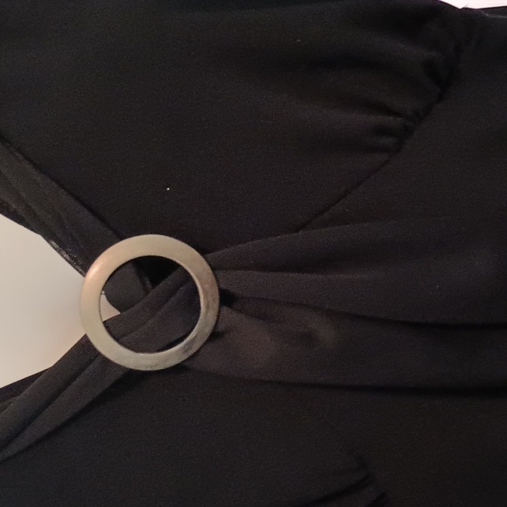 Polyester top - Picture 2 of 4